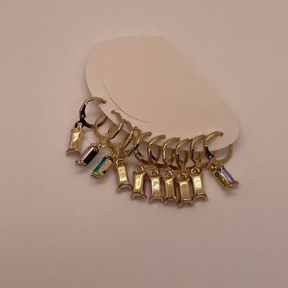 ⭐️❤️FREE Rhinestone Baguette Hoop Set Hipster Hippie Art Chic Glam Mini Earrings - Picture 8 of 8